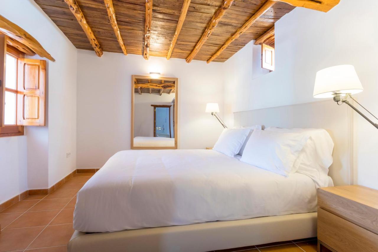 Agroturismo Can Toni Xumeu - Adults Only Cala Llonga  Exterior photo